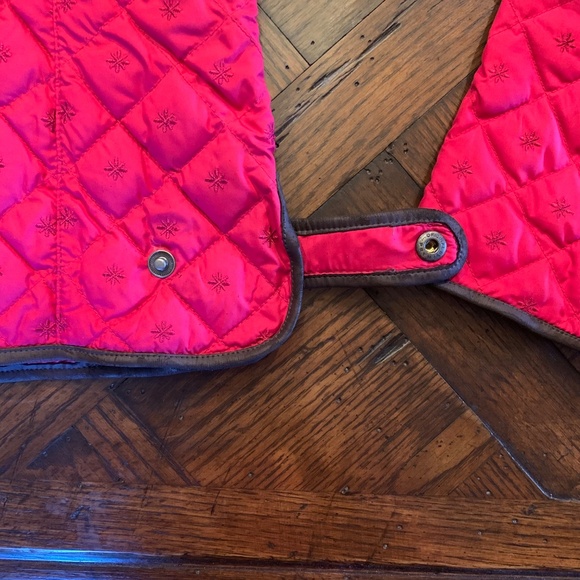Vintage Eddie Bauer Lightweight Quilted Goose Down Jacket in Raspberry, Size PM. - Picture 10 of 13